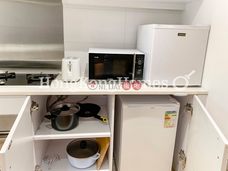 2 Bedroom Unit for Rent at Caine Building | 22-22a Caine Road | Western District, Hong Kong Rental HK$ 27,000/ month
