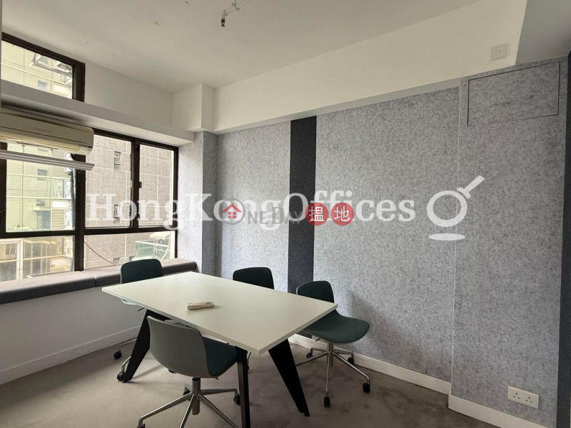 Office Unit for Rent at Car Po Commercial Building | Car Po Commercial Building 嘉寶商業大廈 Rental Listings