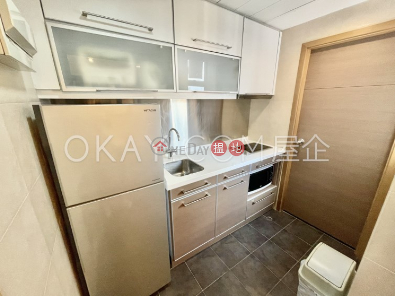 Generous 1 bedroom on high floor | Rental, 10-12 Staunton Street | Central District Hong Kong, Rental HK$ 28,000/ month