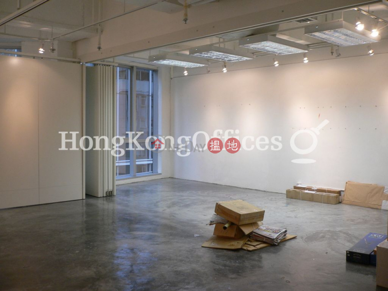 HK$ 72,631/ month | Che San Building | Central District, Office Unit for Rent at Che San Building
