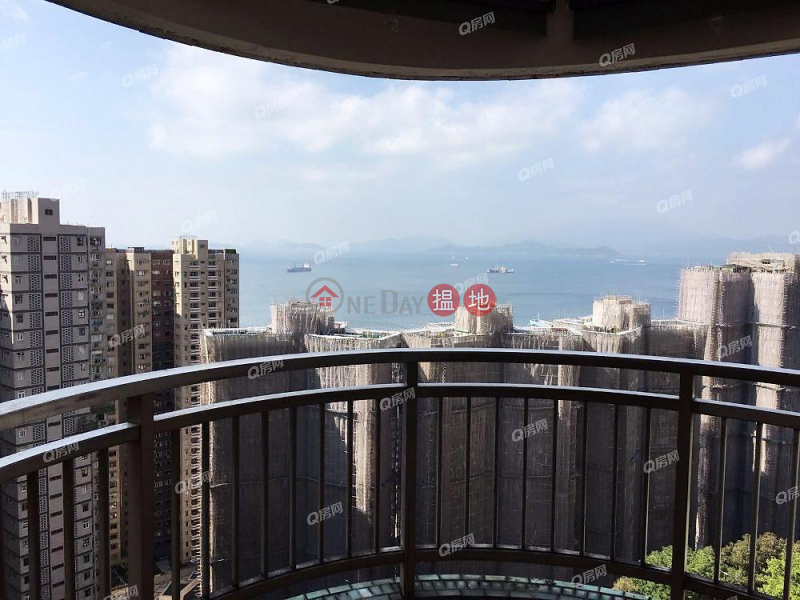 Property Search Hong Kong | OneDay | Residential | Rental Listings, Block 19-24 Baguio Villa | 3 bedroom Mid Floor Flat for Rent
