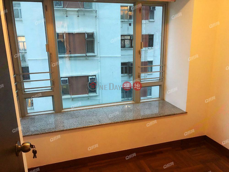 HK$ 9M, Scenic Horizon, Eastern District | Scenic Horizon | 3 bedroom Mid Floor Flat for Sale