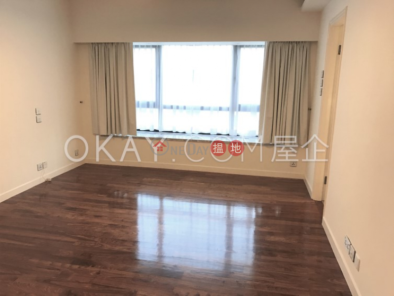 HK$ 60,000/ month Yukon Court Western District | Gorgeous 3 bedroom with balcony & parking | Rental