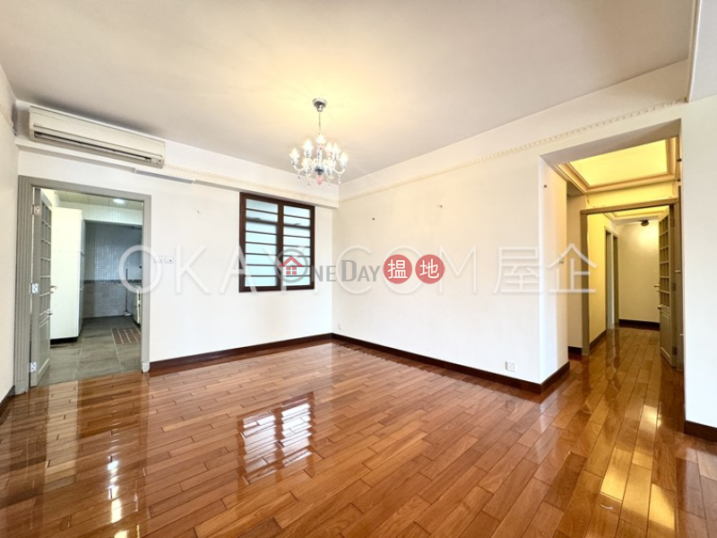 HK$ 100,000/ 月|百年順大廈-中區-3房2廁,海景,連車位百年順大廈出租單位