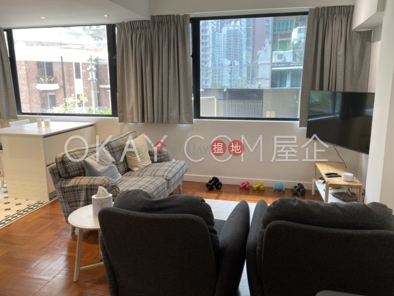 HK$ 800萬|翠苑中區1房1廁,實用率高,極高層翠苑出售單位