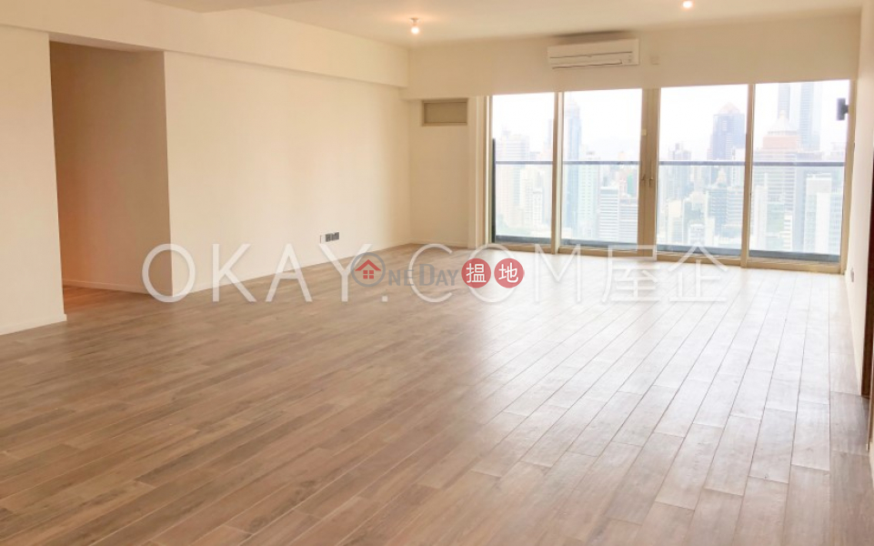 Exquisite 3 bedroom on high floor with balcony | Rental | St. Joan Court 勝宗大廈 Rental Listings