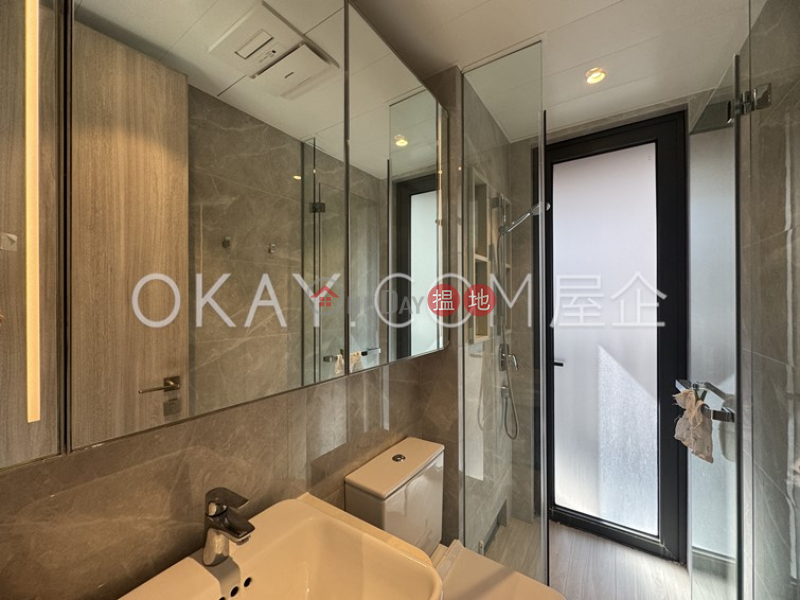 Practical 1 bedroom with balcony | Rental | 8 Mosque Street 摩羅廟街8號 Rental Listings