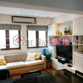 Lovely 2 bedroom with rooftop | For Sale