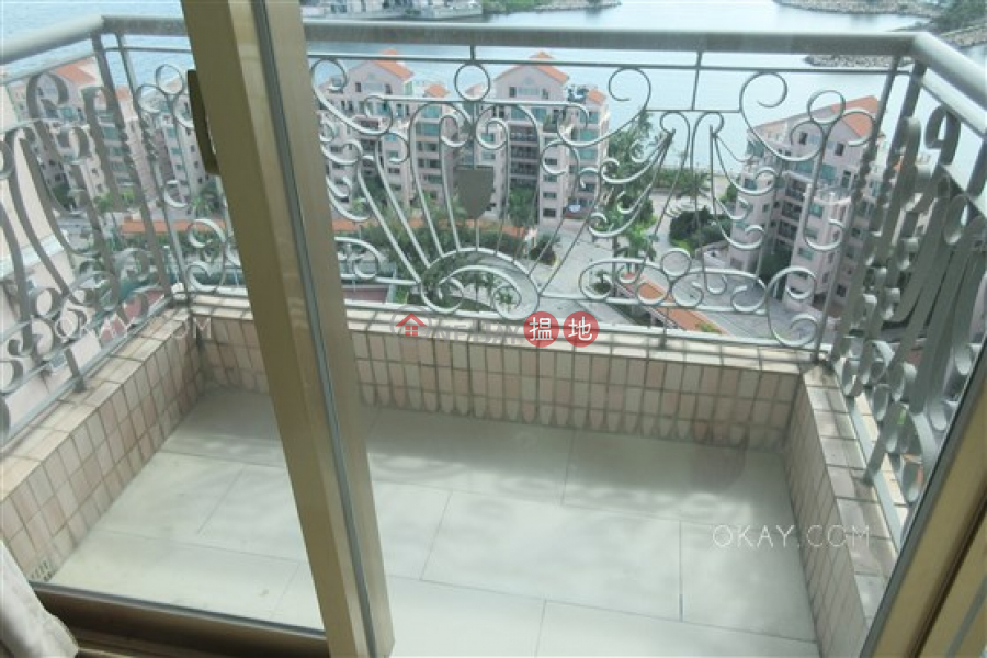 HK$ 29,600/ month Hong Kong Gold Coast Block 21 Tuen Mun | Charming 3 bedroom on high floor with balcony & parking | Rental