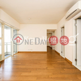 3 Bedroom Family Unit for Rent at Centrestage | Centrestage 聚賢居 _0