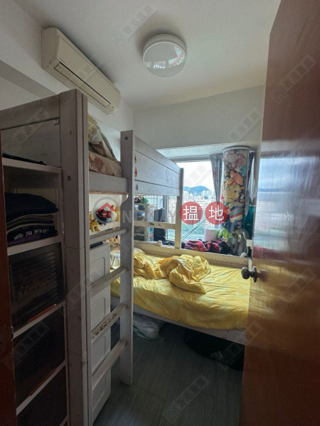 HK$ 2,100萬擎天半島1期5座-油尖旺擎天半島三房一套一多用途房間