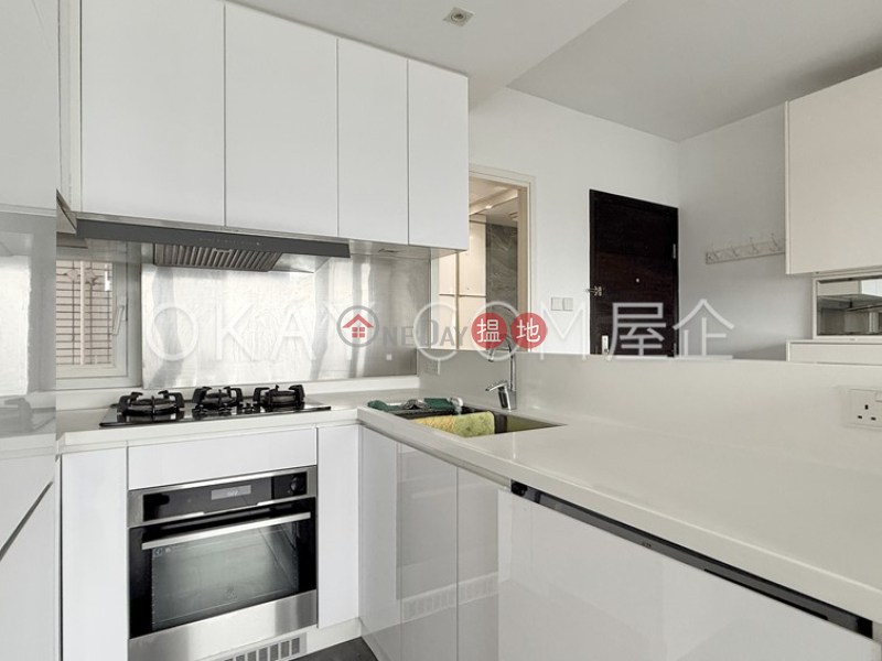 Charming 2 bedroom with harbour views | For Sale, 58-60 Bonham Road | Western District Hong Kong | Sales | HK$ 9M