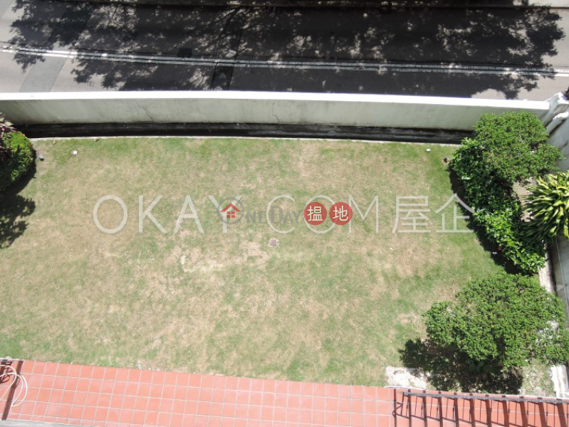 HK$ 148,000/ month Casa Del Sol | Southern District | Unique house with terrace, balcony | Rental