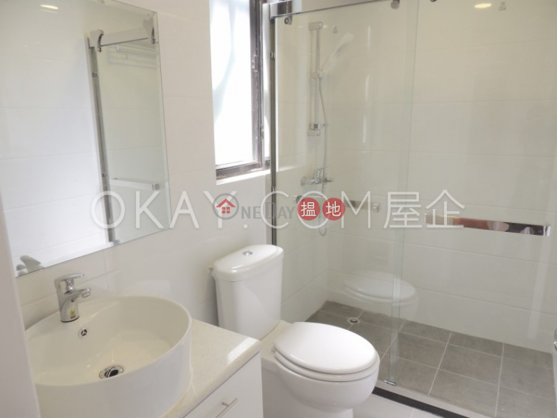 HK$ 88,000/ month Parkview Crescent Hong Kong Parkview, Southern District Rare 3 bedroom with balcony & parking | Rental