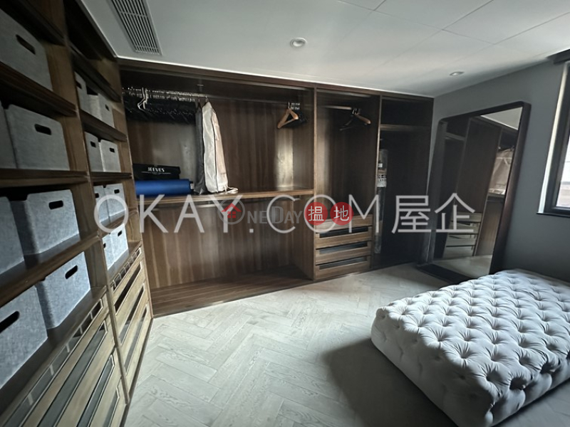 HK$ 60M, Babington House, Western District Efficient 5 bedroom on high floor with balcony | For Sale