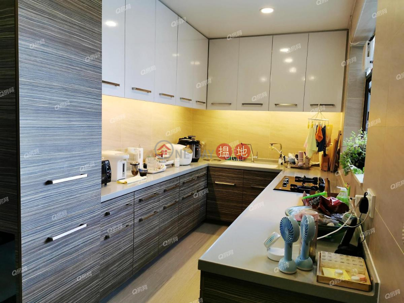 HK$ 33M | Wing Wai Court | Wan Chai District Wing Wai Court | 3 bedroom High Floor Flat for Sale