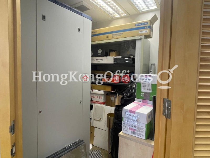 HK$ 105,600/ month | The Center Central District | Office Unit for Rent at The Center