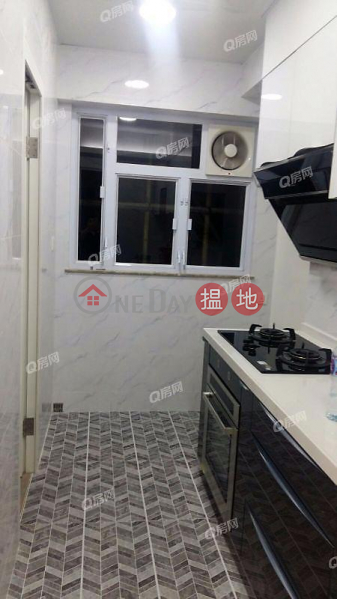 HK$ 44,000/ month | Greenview Gardens, Western District | Greenview Gardens | 3 bedroom Low Floor Flat for Rent