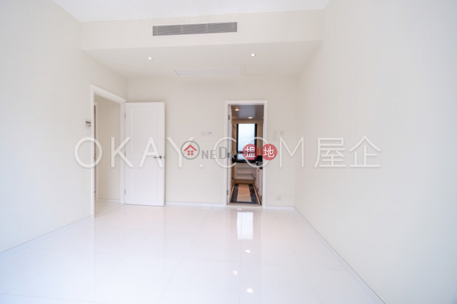 Luxurious 3 bedroom with racecourse views, terrace | Rental | The Leighton Hill 禮頓山 Rental Listings