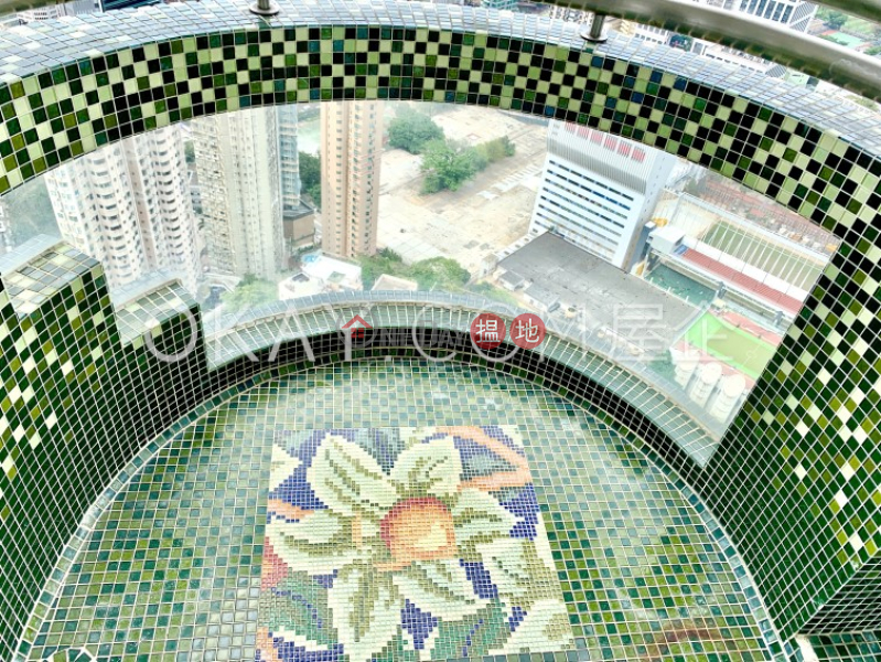 Exquisite 3 bed on high floor with sea views & balcony | For Sale | Beverly Hill 比華利山 Sales Listings