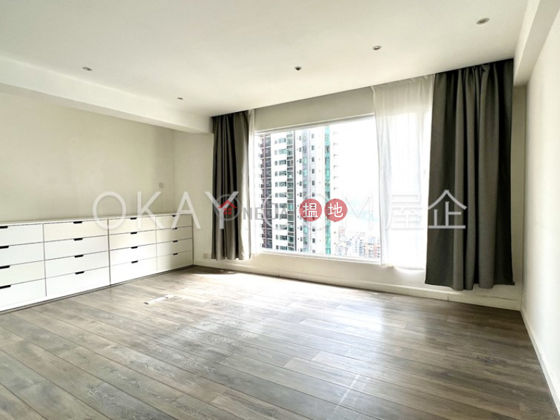 HK$ 78,000/ month, Savoy Court | Western District Unique 4 bedroom on high floor with balcony & parking | Rental
