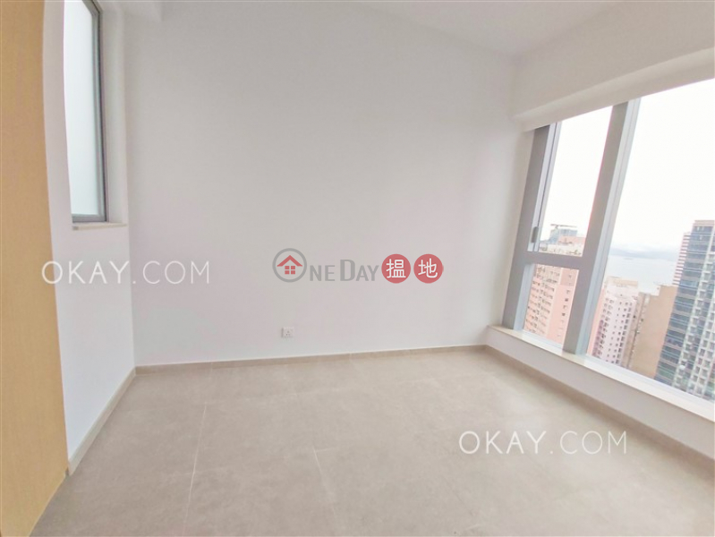HK$ 40,000/ month, Resiglow Pokfulam, Western District, Gorgeous 2 bedroom on high floor with balcony | Rental