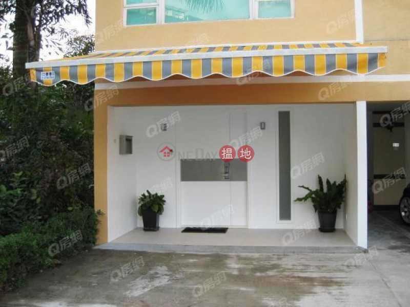 Property Search Hong Kong | OneDay | Residential, Rental Listings | House 18 Villa Royale | 3 bedroom House Flat for Rent