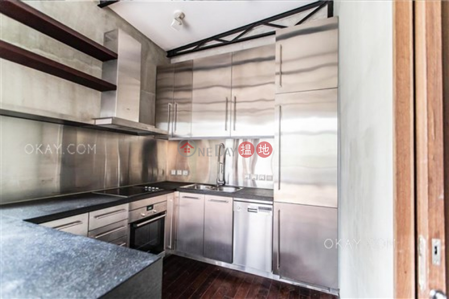 HK$ 23M | 1 U Lam Terrace Central District | Lovely 2 bedroom on high floor with rooftop & terrace | For Sale