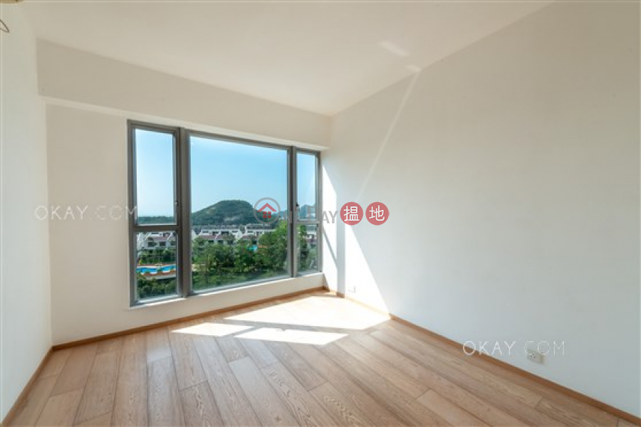 HK$ 114,000/ month | Block A-B Carmina Place, Southern District Beautiful 4 bed on high floor with balcony & parking | Rental