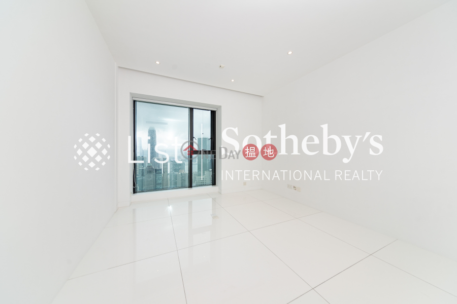 Property for Rent at The Mayfair with 3 Bedrooms | The Mayfair The Mayfair Rental Listings