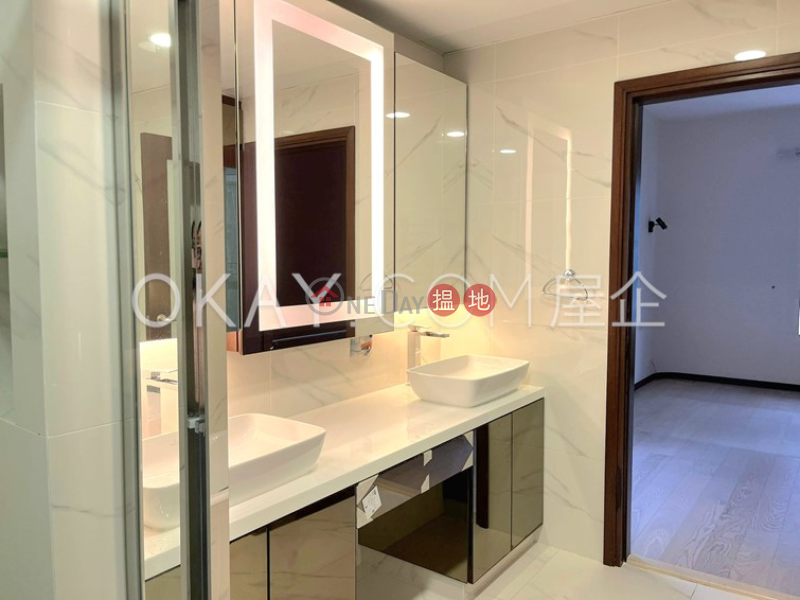 Regal Crest Middle Residential | Rental Listings | HK$ 78,000/ month