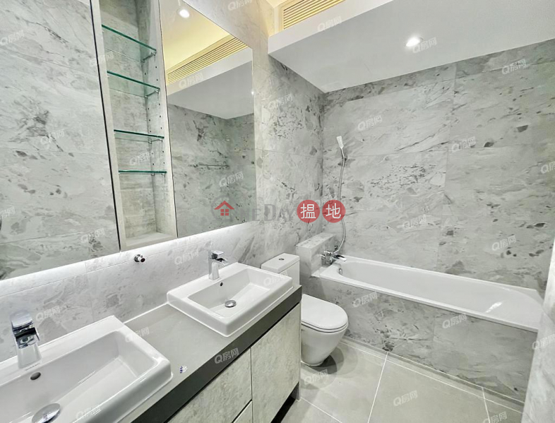 Property Search Hong Kong | OneDay | Residential | Rental Listings | Evergreen Garden | 4 bedroom High Floor Flat for Rent