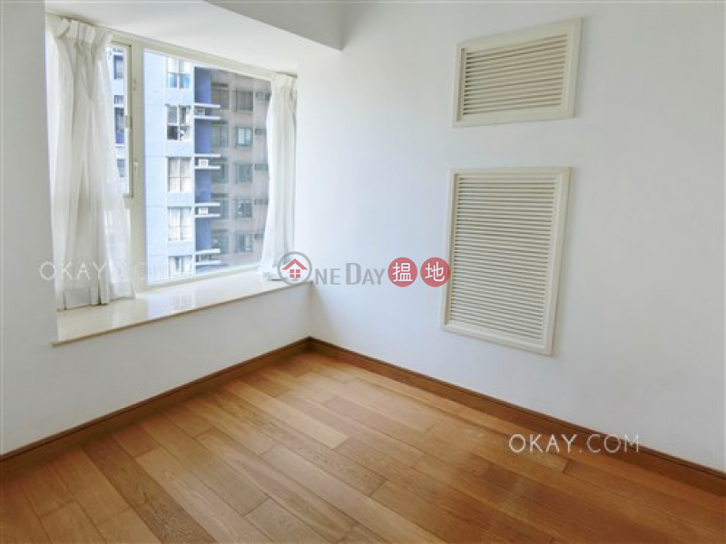 Practical 2 bedroom with balcony | Rental | Centrestage 聚賢居 Rental Listings