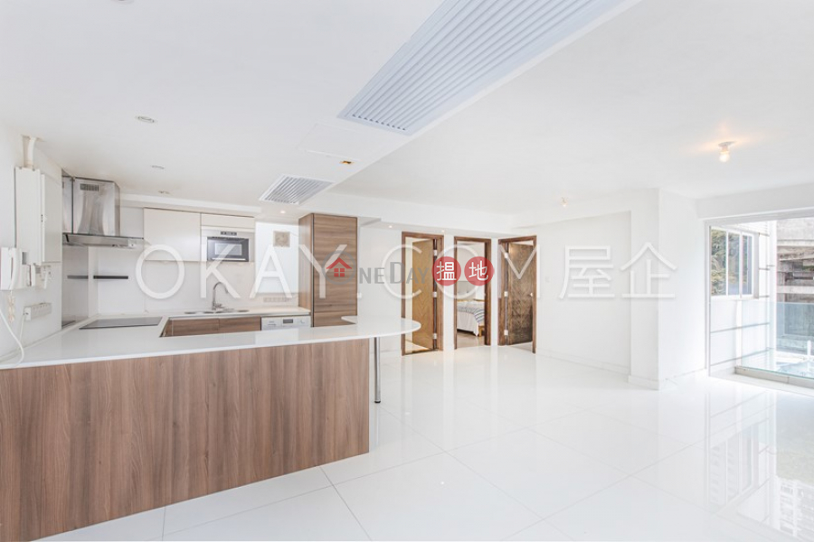 Lovely 2 bedroom with balcony | Rental, Phase 3 Villa Cecil 趙苑三期 Rental Listings | Western District (OKAY-R78621)