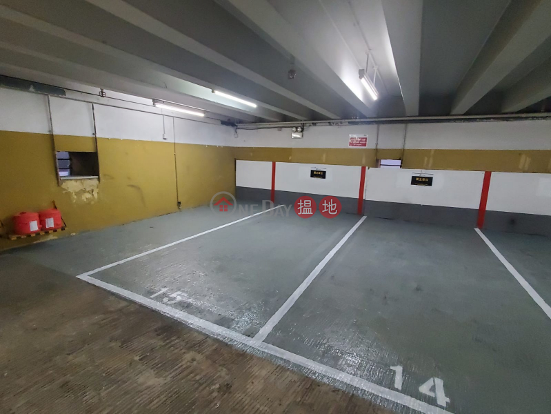 Wan Chai parking space for sale, Overseas Trust Bank Building 海外信託銀行大廈 Sales Listings | Wan Chai District (XS_CH-4709702502)