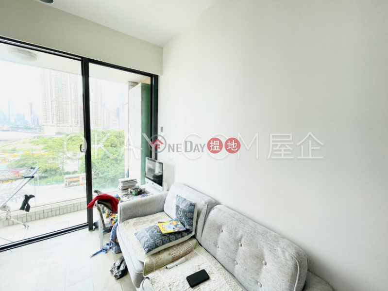 Unique 2 bedroom with harbour views & balcony | Rental | 60 Victoria Road 域多利道60號 Rental Listings