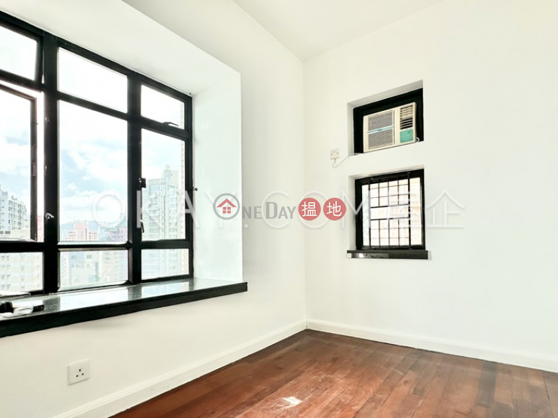 HK$ 25,500/ month, Fairview Height | Western District Charming 2 bedroom on high floor | Rental