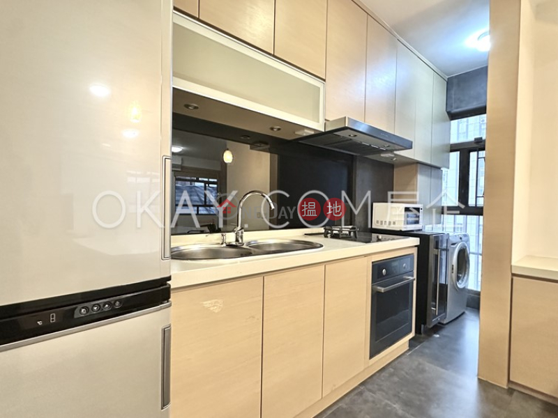 HK$ 30,000/ month, Corona Tower Central District, Generous 1 bedroom on high floor | Rental