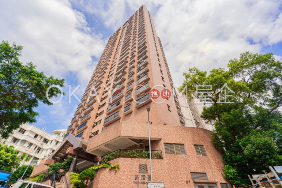 HK$ 24M | The Broadville, Wan Chai District Tasteful 3 bedroom on high floor | For Sale