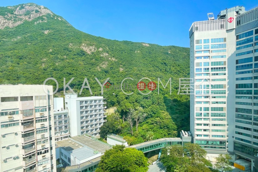 Property Search Hong Kong | OneDay | Residential Sales Listings, Luxurious 3 bed on high floor with sea views & parking | For Sale