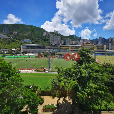 駿馬閣5樓舒適明亮一房，盡享快活谷賽馬場美景 | 駿馬閣 Race Tower _0