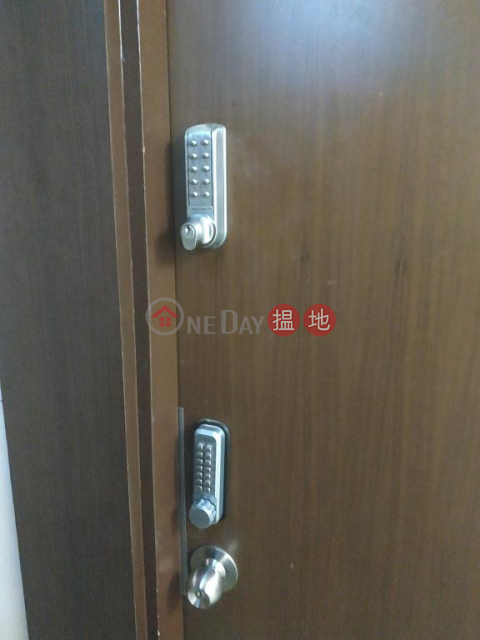 Flat for Rent in Wealth Mansion, Wan Chai | Wealth Mansion 銳興樓 _0