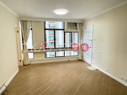 Cozy 2 bedroom on high floor with harbour views | Rental | Robinson Crest 賓士花園 _0
