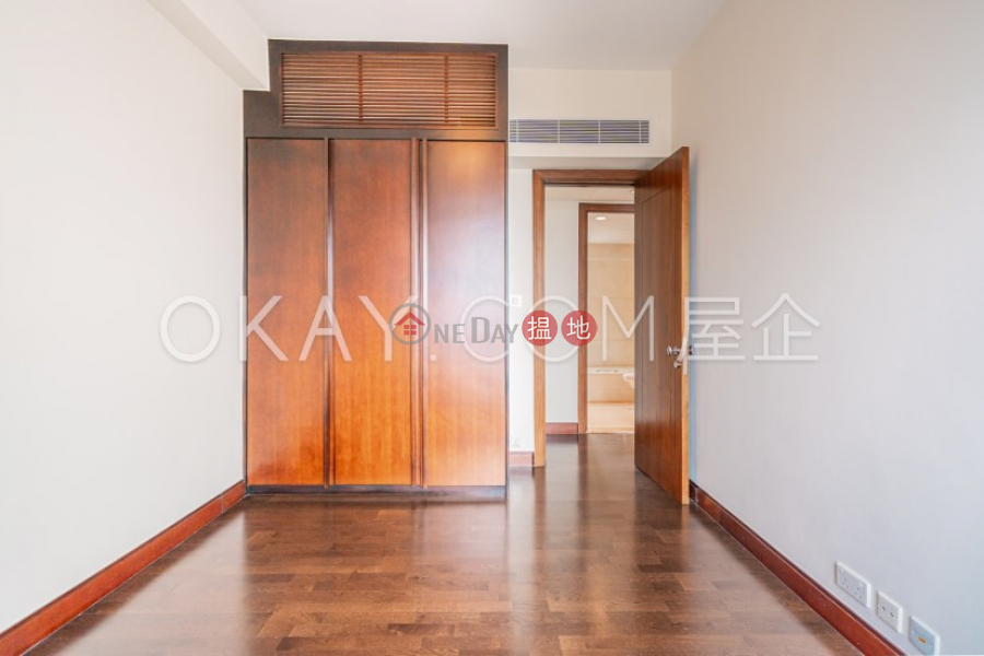 HK$ 90,000/ month THE HAMPTONS, Kowloon City | Luxurious 3 bedroom with parking | Rental