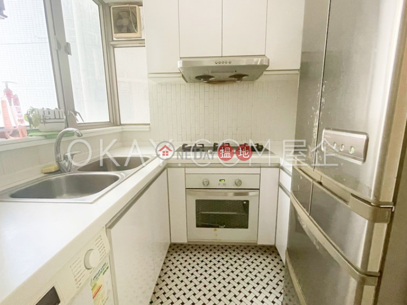 Property Search Hong Kong | OneDay | Residential, Rental Listings | Nicely kept 3 bedroom in Kowloon Station | Rental