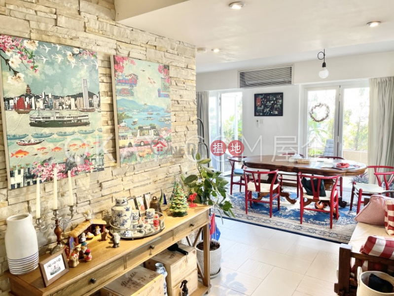 Nicely kept house with sea views, rooftop & terrace | For Sale | 48 Sheung Sze Wan Village 相思灣村48號 Sales Listings