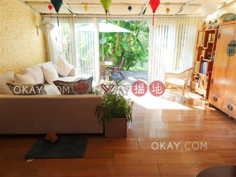 Unique house with rooftop, balcony | For Sale | Long Keng 浪徑 _0