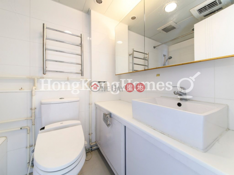 Property Search Hong Kong | OneDay | Residential | Rental Listings, 3 Bedroom Family Unit for Rent at (T-33) Pine Mansion Harbour View Gardens (West) Taikoo Shing