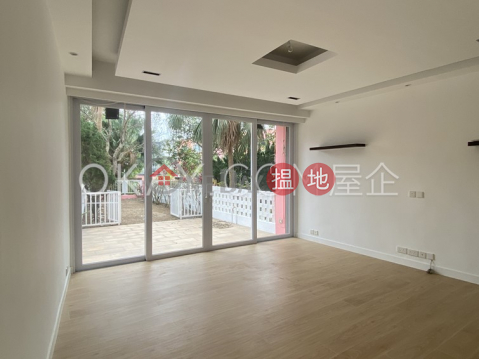 Gorgeous house with rooftop & parking | For Sale | Stanley Court 海灣園 _0