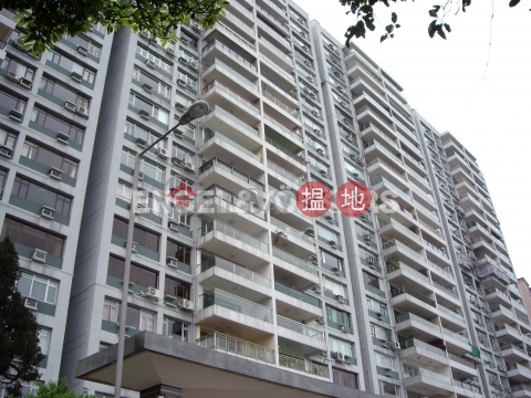 3 Bedroom Family Flat for Sale in Stubbs Roads | Evergreen Villa 松柏新邨 _0